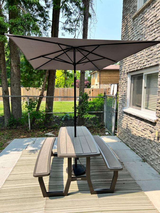 Furnished Family Home Near Toronto - Great Location Game Room - Backyard - Parking & Self Checkin Pickering Exterior foto